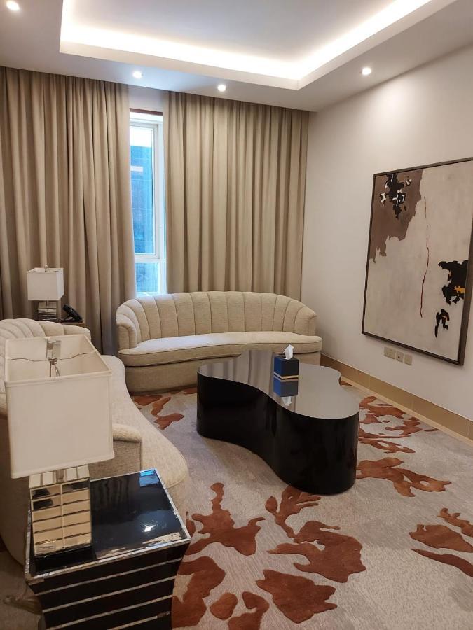 Sarwat Park Hotel Riyadh - Diplomatic Quarter מראה חיצוני תמונה